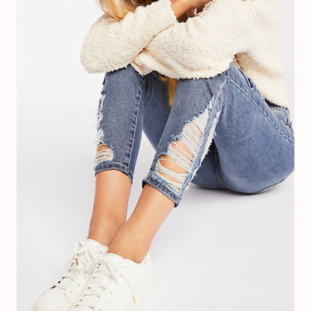 Free People Distressed Jeans